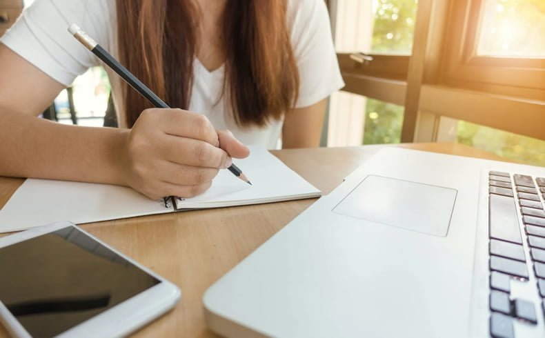 Google Adds Author URL Property for Cross-Site Author Identification
